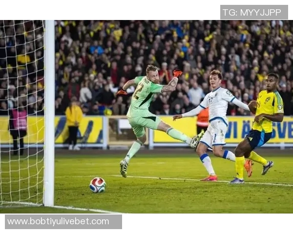 瑞典双前锋世欧预赛零进球身价与转会费均达两亿欧元