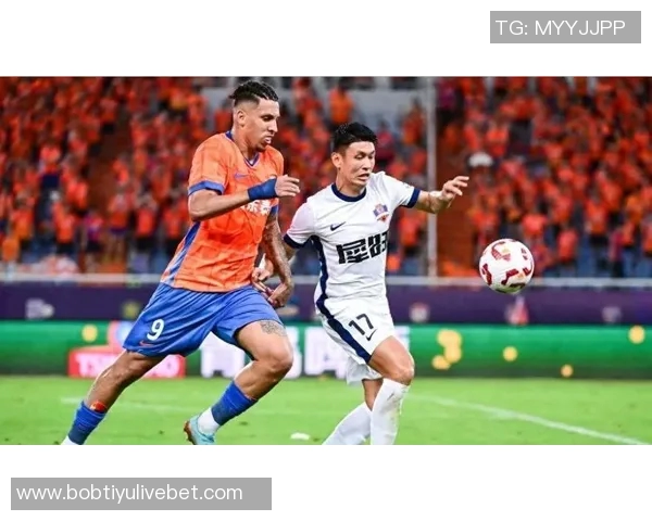 瓦科亲自为克雷桑剪胡子社媒晒照引发球迷热议 瓦科亲自为克雷桑剪胡子社媒晒照引发球迷热议