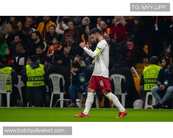 曼联对乌加特标价3000万加拉塔萨雷考虑租借方案