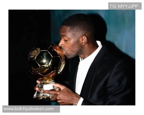 姆巴佩如风般迅捷连过数人一条龙破门展现超凡实力