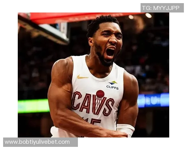 米切尔尽管23投11中仍砍下32分但球队未能逆转失利令人遗憾 米切尔尽管23投11中仍砍下32分但球队未能逆转失利令人遗憾