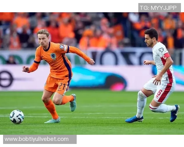 创造十次重大机会的球员仅加克波和佩里西奇在本届世欧预中脱颖而出