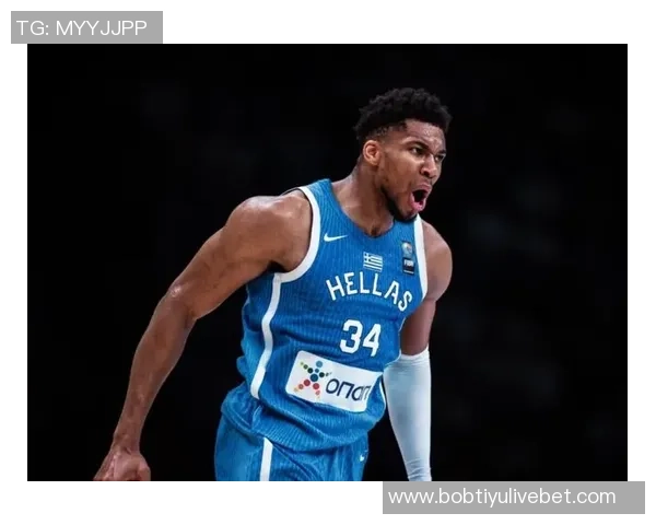 字母哥首节表现出色轻松拿下6分3篮板2助攻展现强大实力